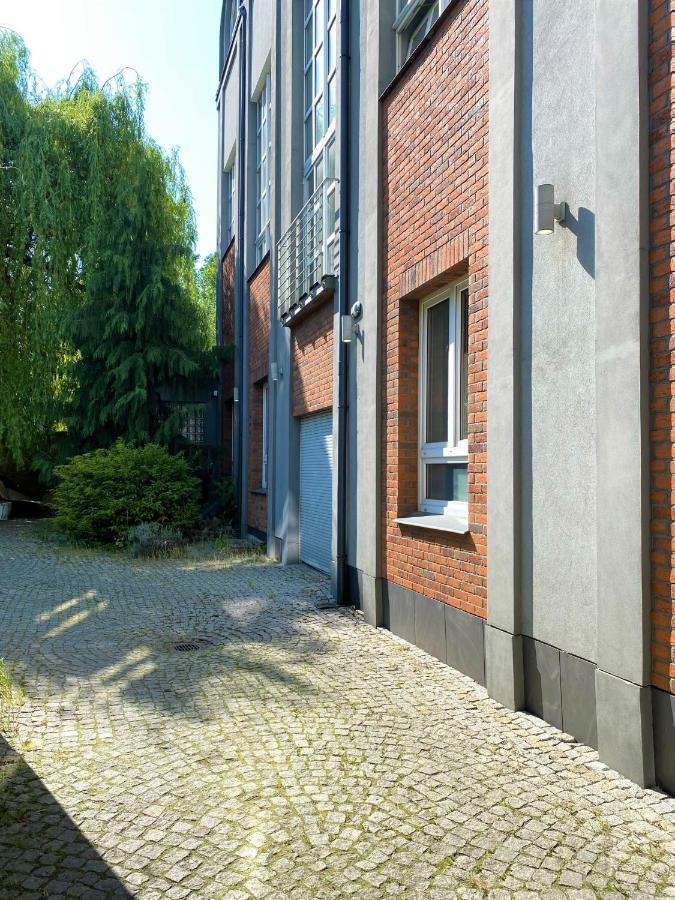 Manufaktura Apartamenty Bakery, Prywatna Kamienica, Parking Strzezony, Klima, Dostep Na Kod * Łódź
